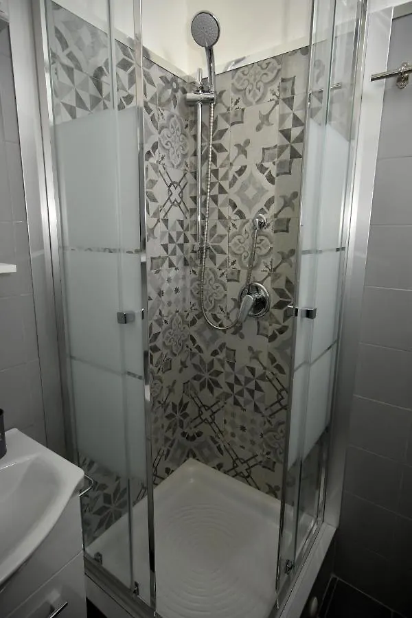 Diana Guest House Genoa 0*,